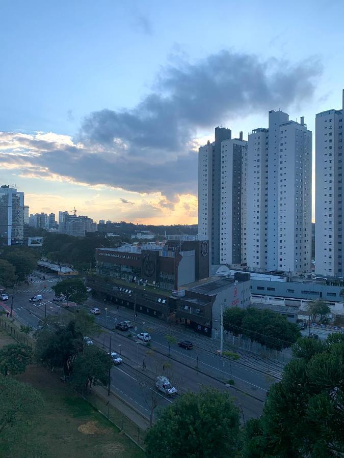 Apartamento Encantador: Vista Privilegiada no Bigorrilho Curitiba Exterior photo